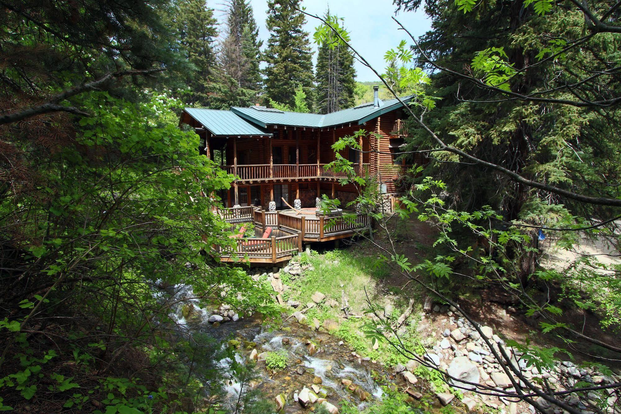 Log Cabin On The Stream Sundance Eksteriør bilde